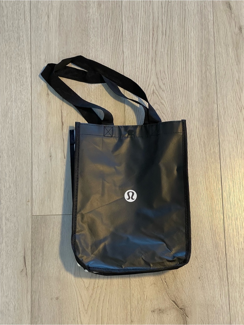 FREE!! Lululemon Reusable Shopping Bag Tote- Small Black, Gift with Purchase